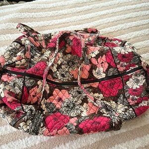 Vera Bradley Mocha Rouge Duffel Rare (large)